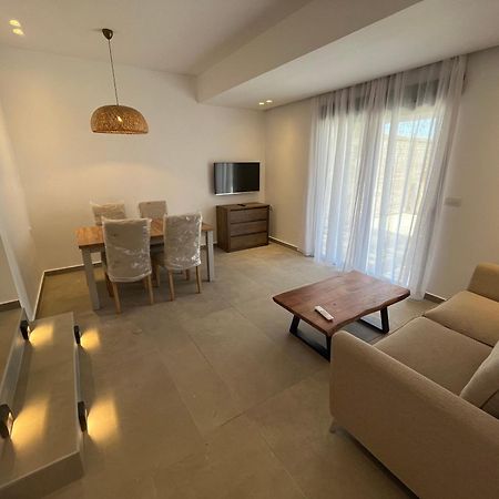 Cato Agro 3, Seafront Villa With Private Pool Afiartis المظهر الخارجي الصورة