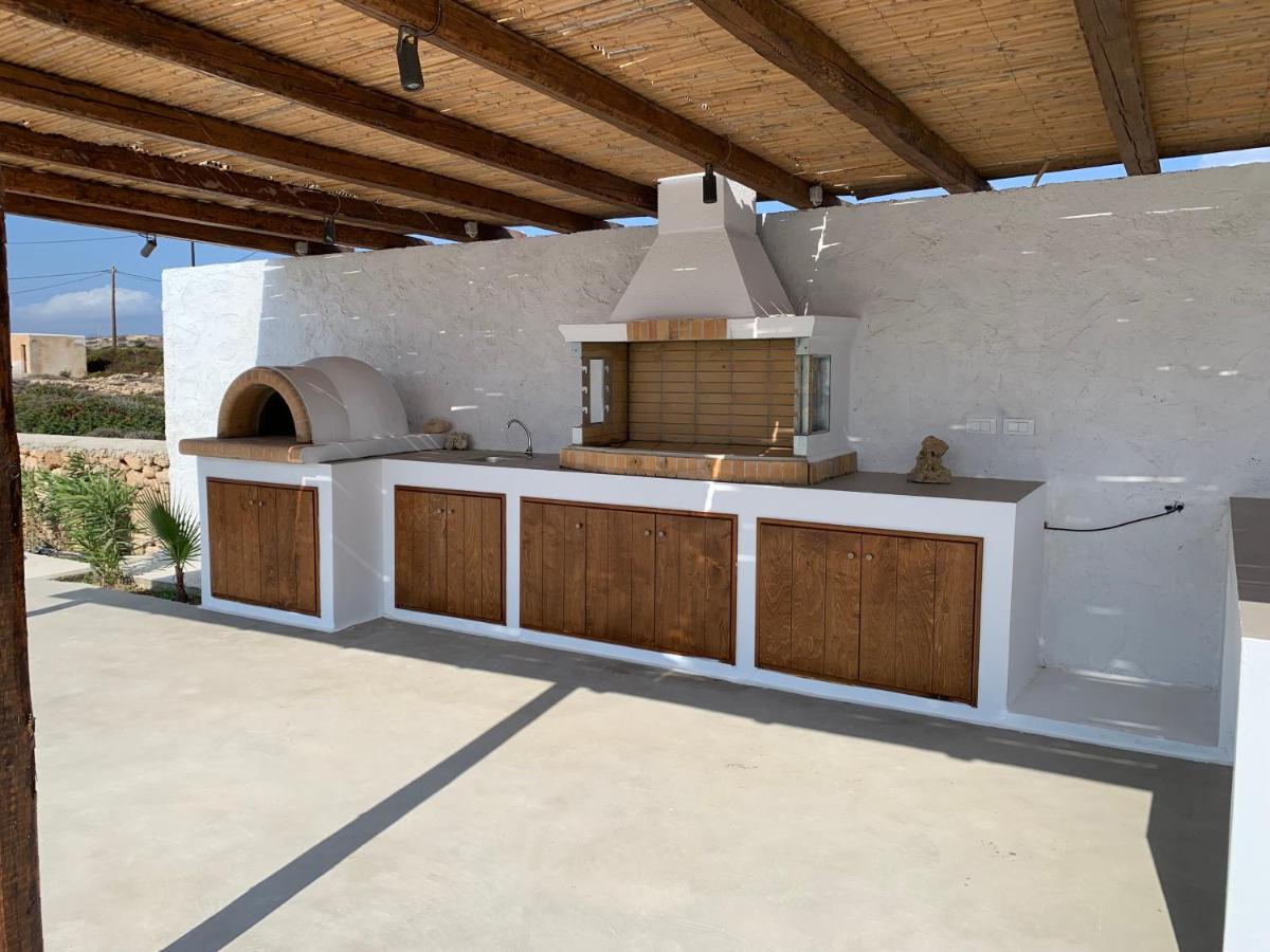 Cato Agro 3, Seafront Villa With Private Pool Afiartis المظهر الخارجي الصورة